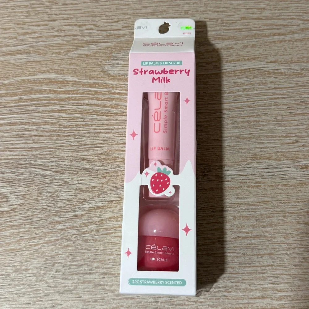 Celev Strawberry Milk Lip Balm & Scrub Set - Pink